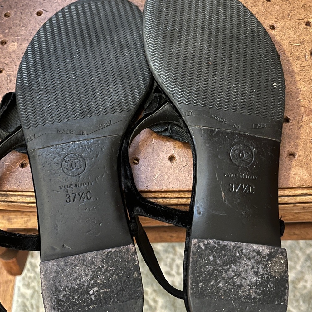 Chanel Black Flower Sandals - Picture 7 of 10